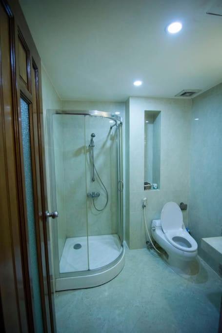 123 Apartment In Bui Vien Street, District 1 Хошимин Екстериор снимка